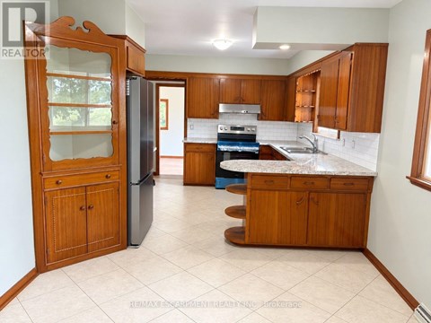 5697 REGIONAL ROAD 69 3 Beds Apartment for Rent