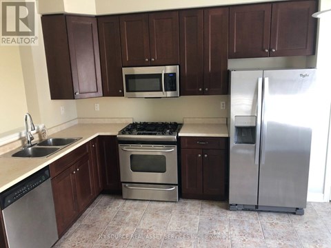 674 ROWLEY COMMON 2 Beds Apartment for Rent
