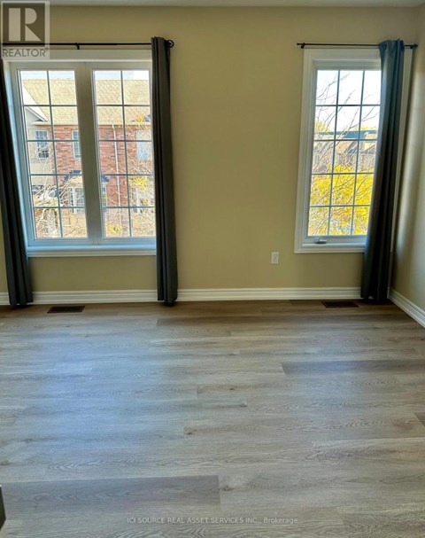 674 ROWLEY COMMON 2 Beds Apartment for Rent