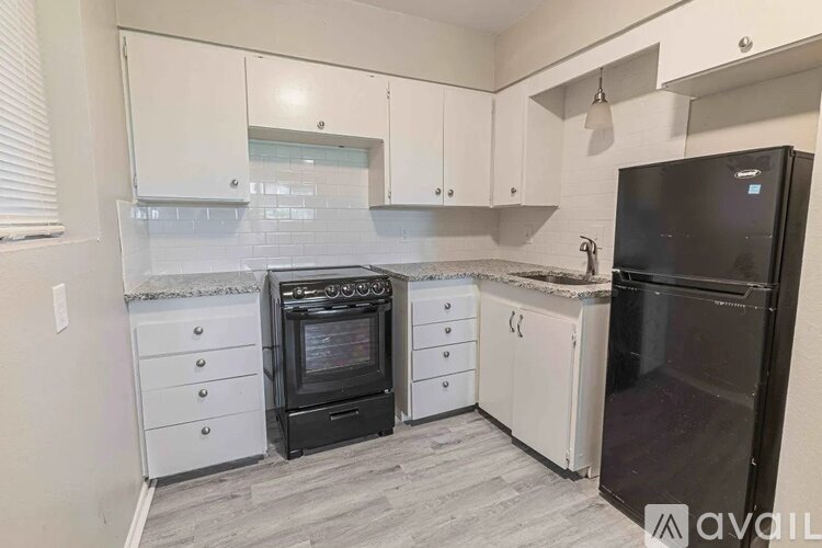 1202 S 4th St 2 Beds Apartment for Rent - Photo gallery 4