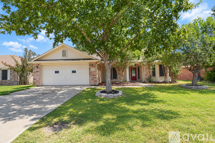 2303 Ridgeway Dr 3 Beds Single Family Home for Rent - Photo gallery 1