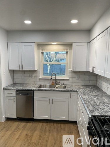 4230 Louise Street 3 Beds Single Family Home for Rent - Photo gallery 3