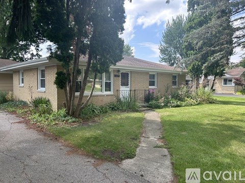 3275 Pasadena Pl 3 Beds Apartment for Rent