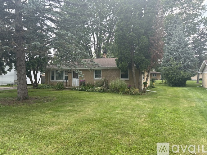 3275 Pasadena Pl 3 Beds Single Family Home for Rent - Photo gallery 2