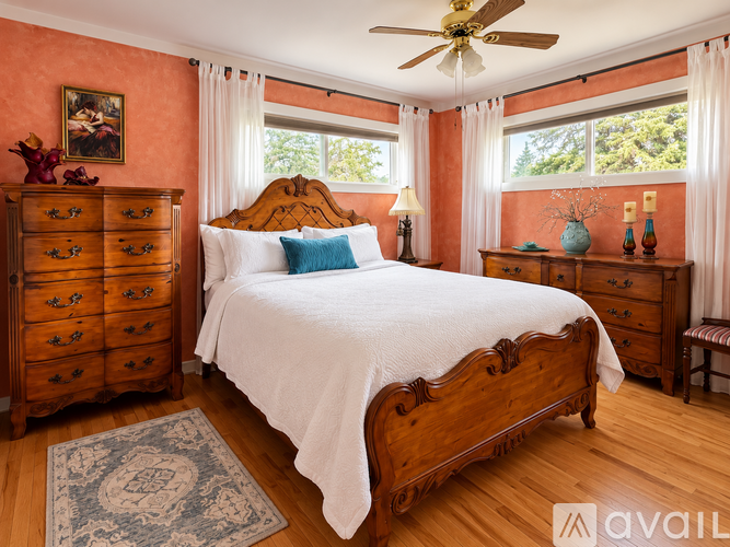 1260 2nd Street 2 Beds Single Family Home for Rent - Photo gallery 3