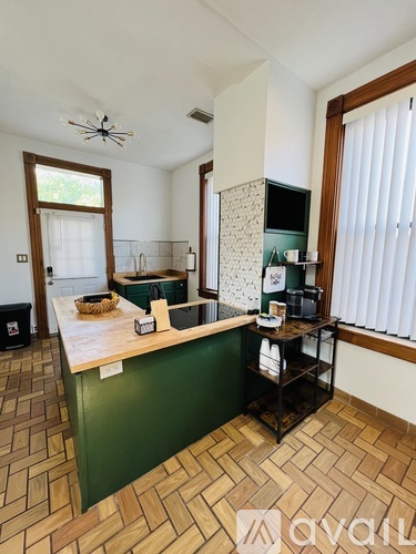 1718 Wickham Alley 2 Beds Single Family Home for Rent - Photo gallery 1