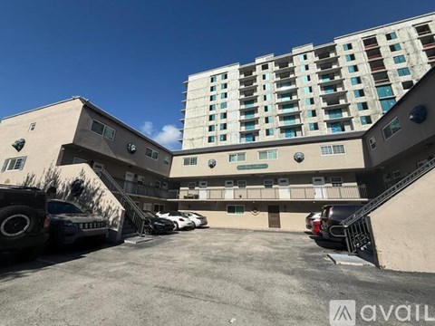 633 Northeast 2Nd Avenue 2 Beds Apartment for Rent