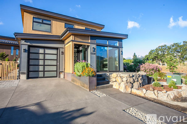 1117 Kesia Lane 3 Beds Single Family Home for Rent - Photo gallery 4