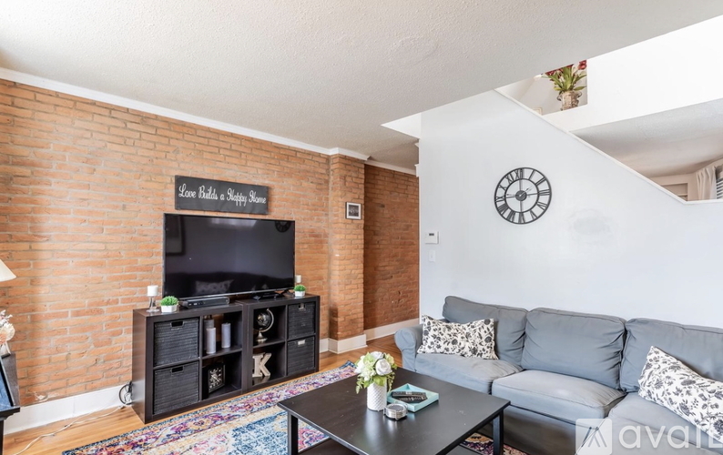 101 South St 3 Beds Single Family Home for Rent - Photo gallery 3