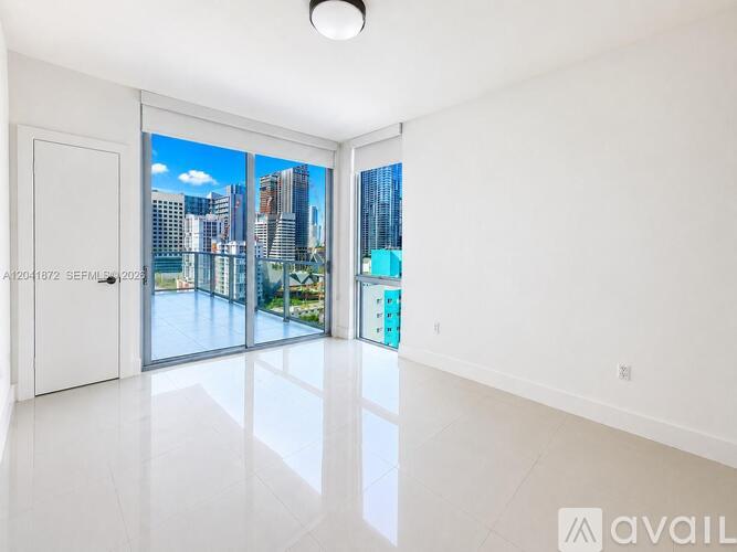 1010 SW 2nd Ave 2 Beds Condo for Rent - Photo gallery 4
