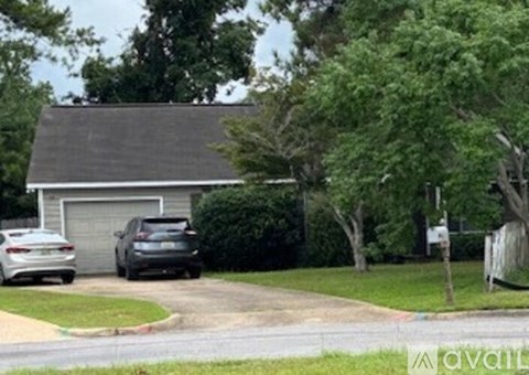 109 W Fontana Cir 2 Beds Apartment for Rent