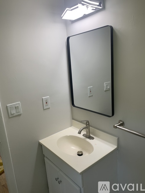 225 Marsh Dr 4 Beds Single Family Home for Rent - Photo gallery 5