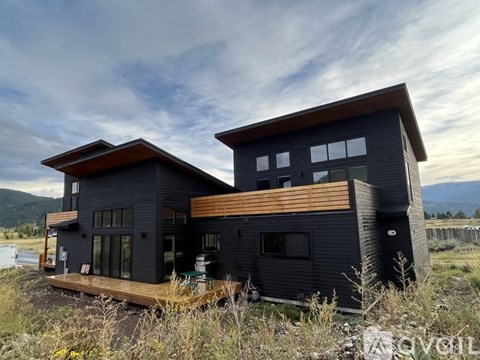 340 Columbine Street 3 Beds Apartment for Rent