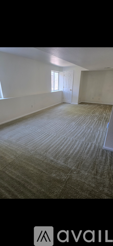 12148 Locust Street 5 Beds Single Family Home for Rent - Photo gallery 1