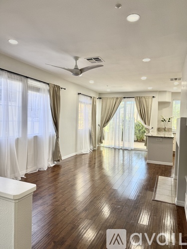 613 Sweet Pea Place 2 Beds Single Family Home for Rent - Photo gallery 2