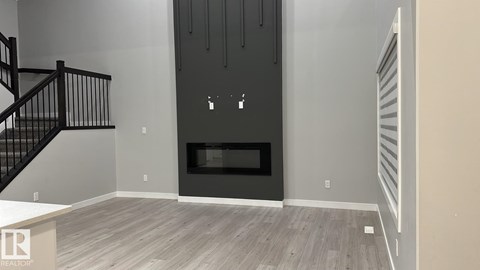 #Main Floor 1565 ESAIW PL NW 3 Beds Apartment for Rent