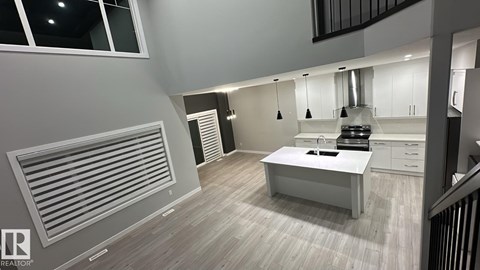 #Main Floor 1565 ESAIW PL NW 3 Beds Apartment for Rent