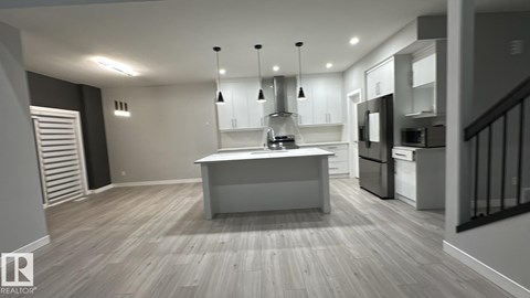 #Main Floor 1565 ESAIW PL NW 3 Beds Apartment for Rent