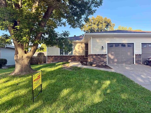 2133 N Garden City Rd 2 Beds Apartment for Rent