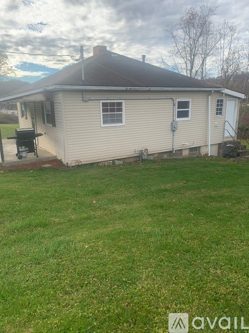 164 Crystal Lane 2 Beds Single Family Home for Rent - Photo gallery 3