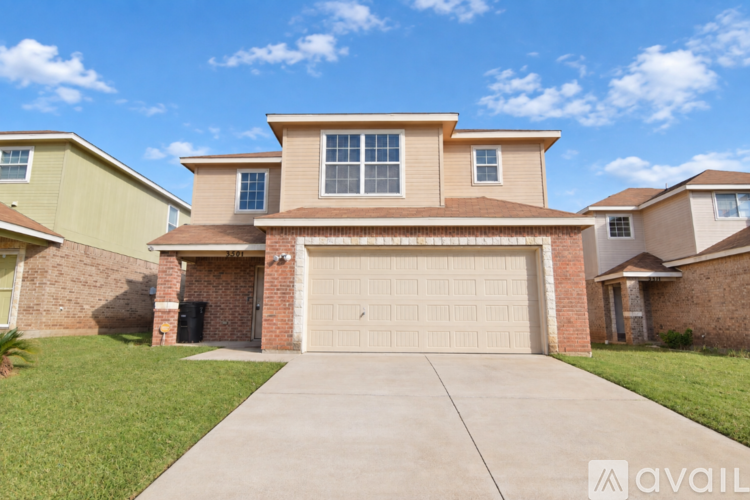 3501 Regency Ct 3 Beds Single Family Home for Rent - Photo gallery 1