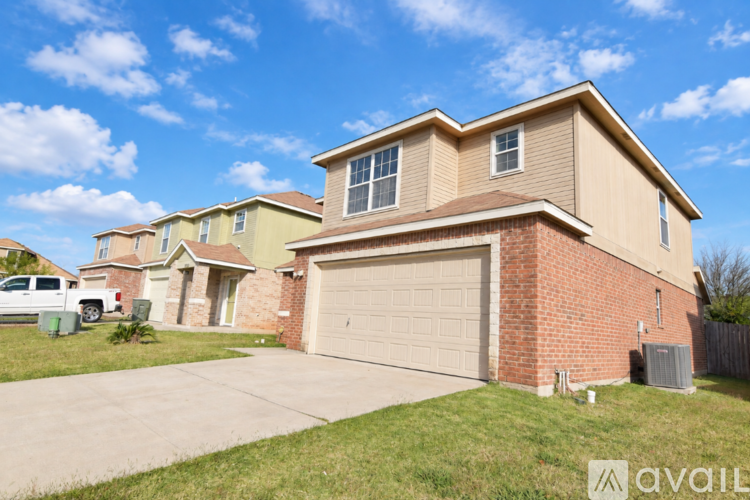3501 Regency Ct 3 Beds Single Family Home for Rent - Photo gallery 2