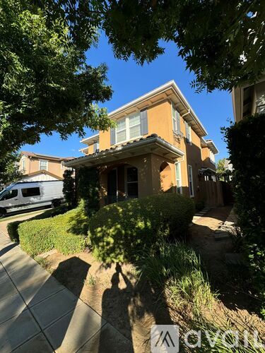 220 N Lafayette St 3 Beds Single Family Home for Rent - Photo gallery 3
