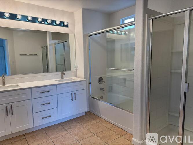 163 Gibson Ave 4 Beds Single Family Home for Rent - Photo gallery 5