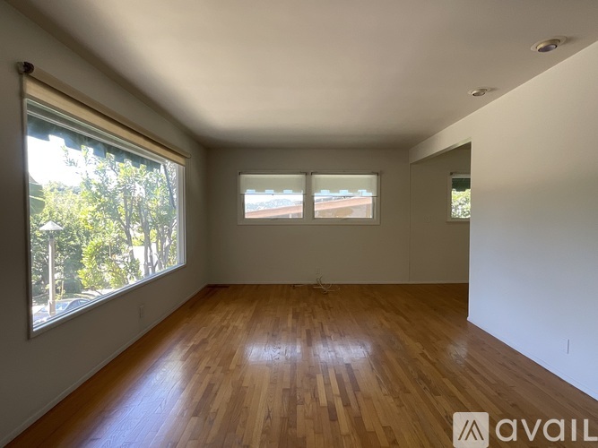 1229 East Palmer Avenue Without Garage 2 Beds Single Family Home for Rent - Photo gallery 5