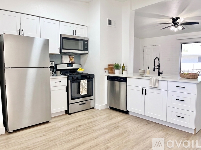 3524 N Miller Rd 2 Beds Apartment for Rent - Photo gallery 4