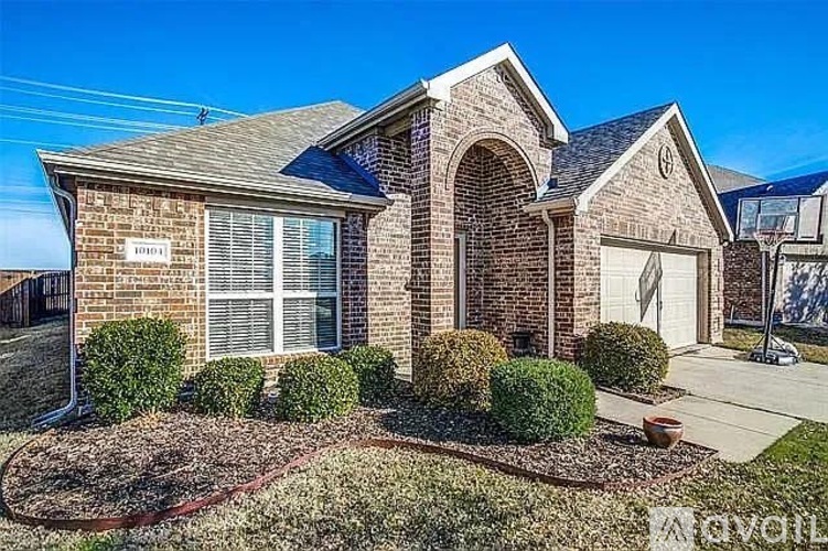 10104 Horseshoe Lane 3 Beds Single Family Home for Rent - Photo gallery 2