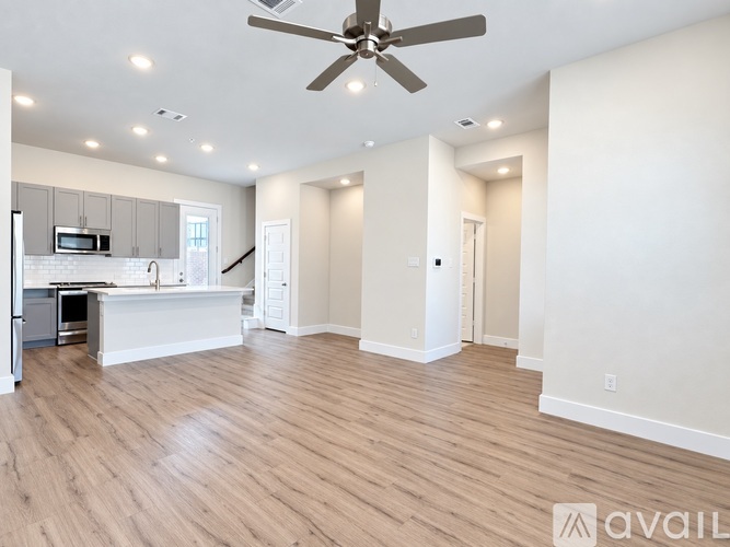 760 W Bedford Euless Rd 2 Beds Apartment for Rent - Photo gallery 3