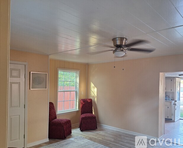 111 Ebner St 1 Single Family Home for Rent - Photo gallery 4