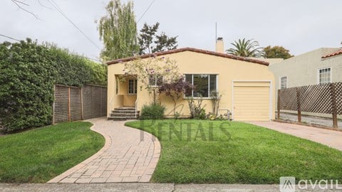 516 Curtis St 2 Beds Apartment for Rent