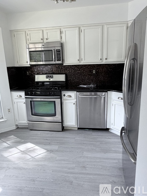 21 Balboa Lane 2 Beds Townhouse for Rent - Photo gallery 3