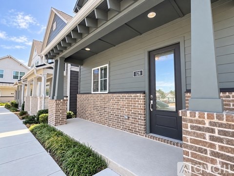 760 W Bedford Euless Rd 3 Beds Apartment for Rent