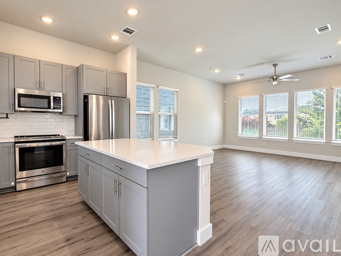 760 W Bedford Euless Rd 3 Beds Apartment for Rent - Photo gallery 2