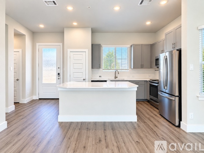 760 W Bedford Euless Rd 3 Beds Apartment for Rent - Photo gallery 5