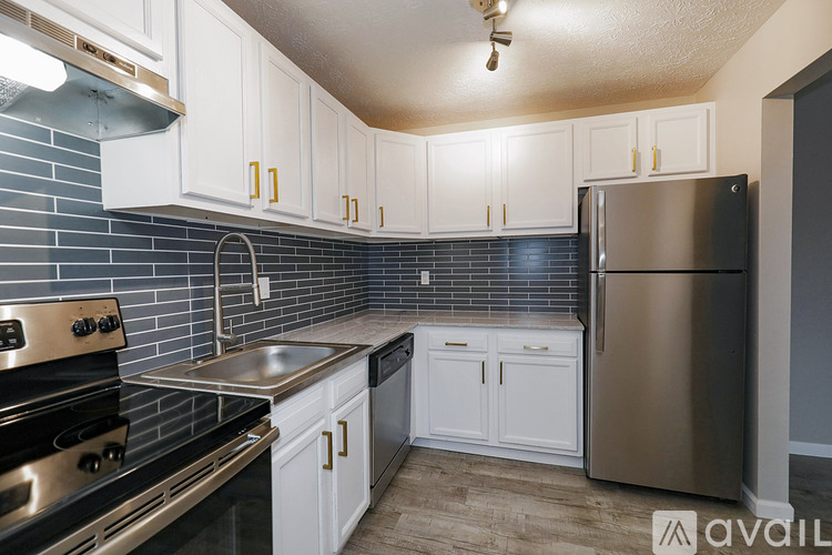 7 Dorchester Drive 1 Apartment for Rent - Photo gallery 5