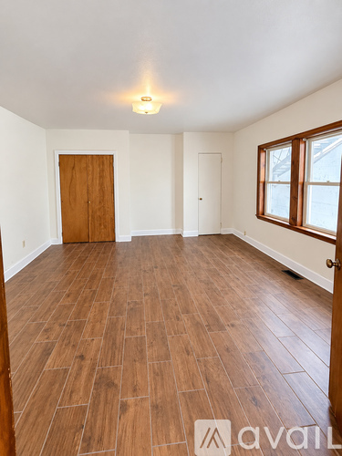 301 1/2 S Winebiddle St 1 Apartment for Rent - Photo gallery 4
