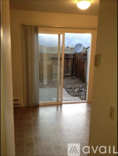 1283 Redwood Cir 2 Beds Townhouse for Rent - Photo gallery 3