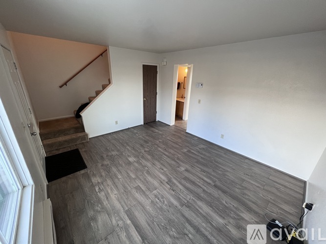 1283 Redwood Cir 2 Beds Townhouse for Rent - Photo gallery 4