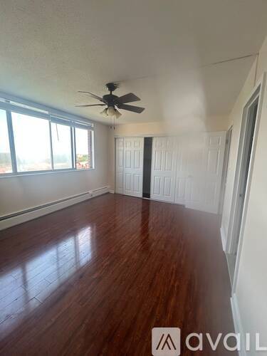 2201 South Stewart Avenue 3 Beds Condo for Rent - Photo gallery 4