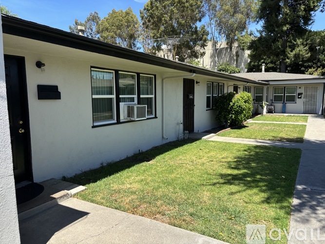 222 S Brookhurst Rd 1 Apartment for Rent - Photo gallery 1