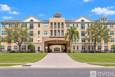 4221 W Spruce St 2 Beds Apartment for Rent