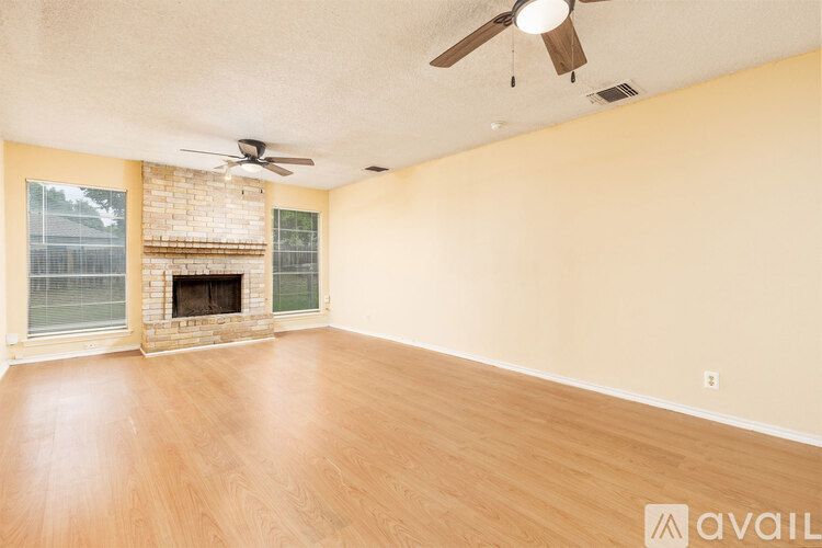 4471 Haymarket Street 4 Beds Single Family Home for Rent - Photo gallery 2