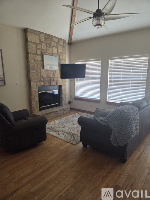 200 South Wirtz Dam Road 1 Single Family Home for Rent - Photo gallery 1