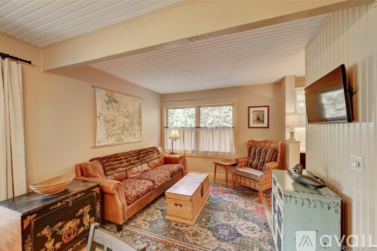 1745 Skyline Road 2 Beds Single Family Home for Rent - Photo gallery 3