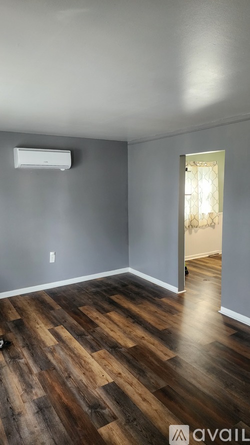 11608 Syracuse Street 3 Beds Single Family Home for Rent - Photo gallery 2