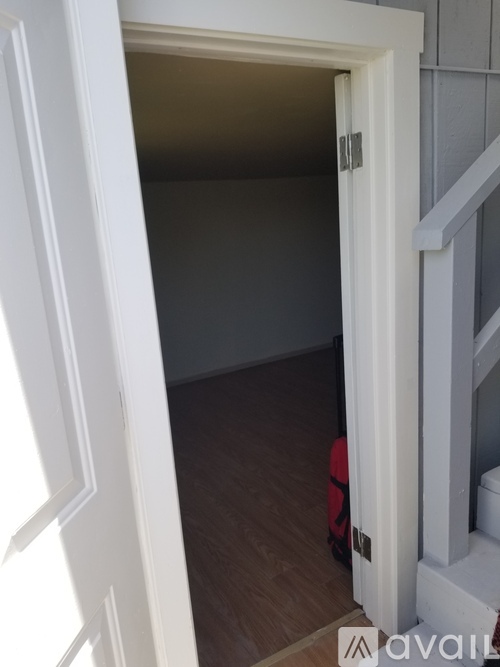 332 San Diego Avenue Back Unit 2 Beds Single Family Home for Rent - Photo gallery 3